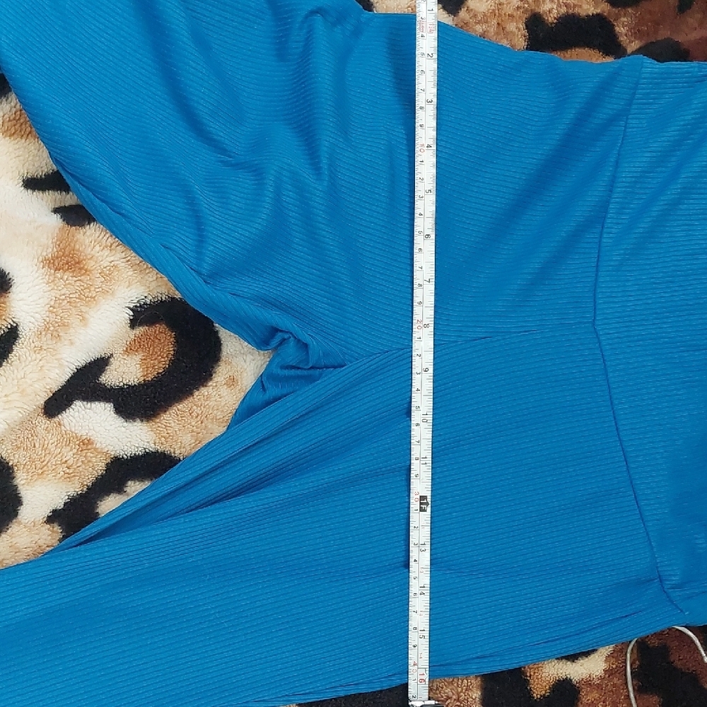 No Boundaries Ribbed Blue Top - Picture 10 of 15
